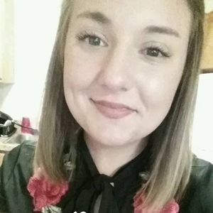 Meet your Posher, Haley